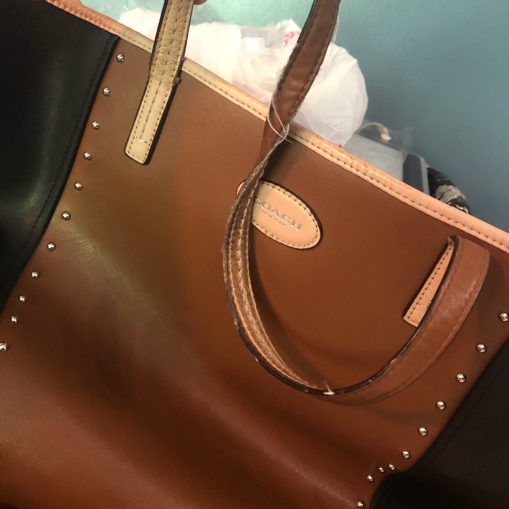 Coach tote - Picture 2 of 8